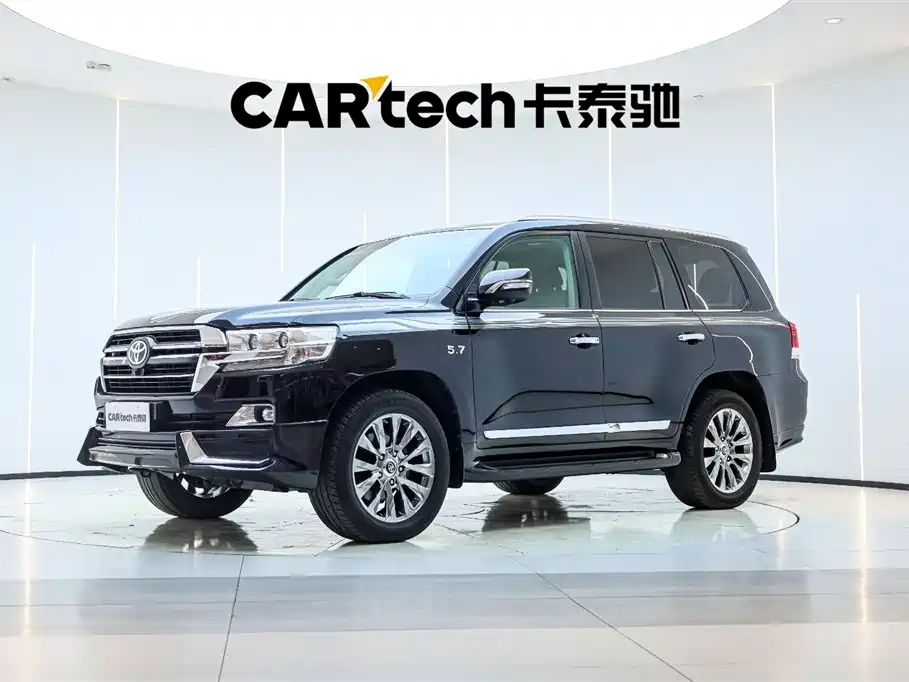 Toyota Land Cruiser 2019 — фото 1