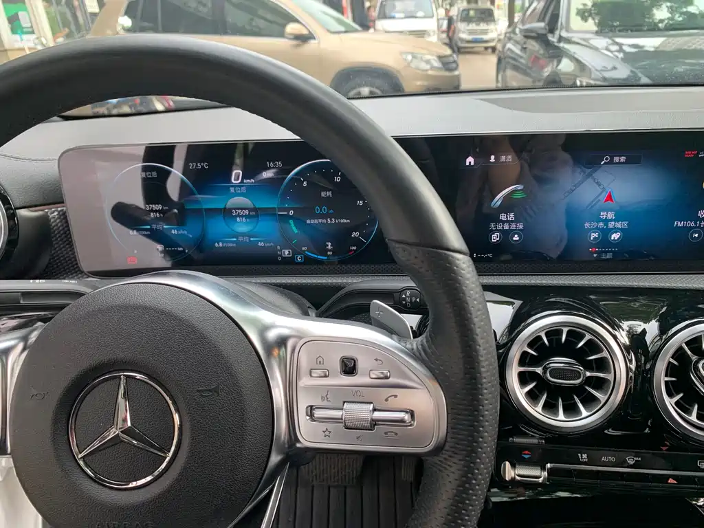 Mercedes-Benz A-Class 2023 — фото 22