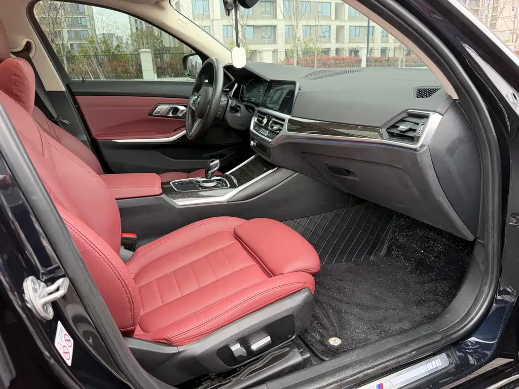 BMW 3 Series 2020 — фото 16