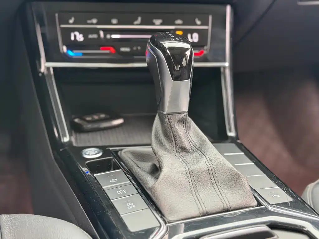 Volkswagen Passat 2022