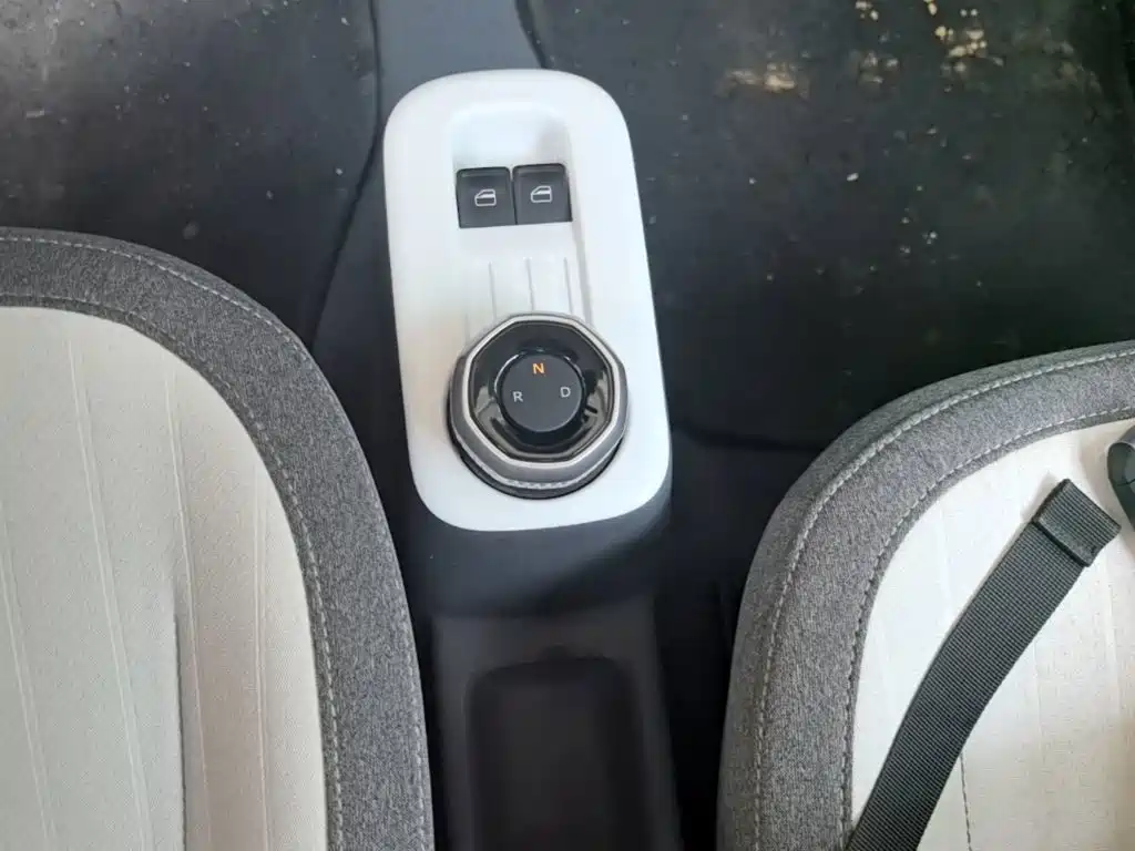 Geely Galaxy Panda 2025 — фото 14