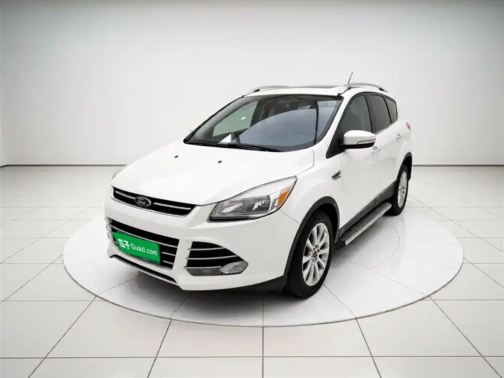 Ford Kuga 2014 — фото 1