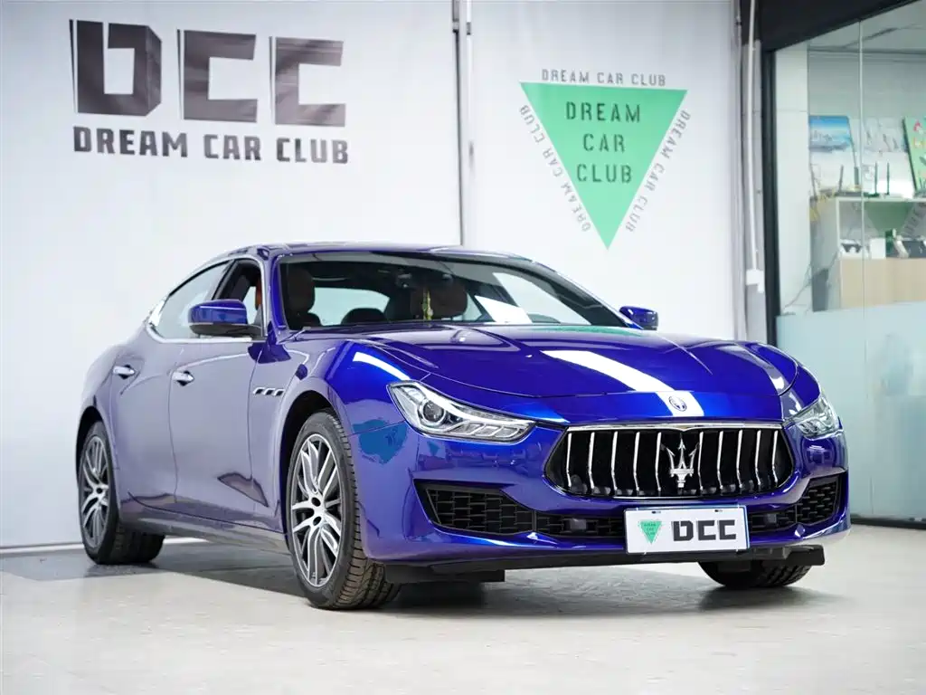 Maserati Ghibli 2019 — фото 14