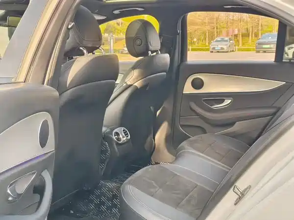 Mercedes-Benz E-Class 2017