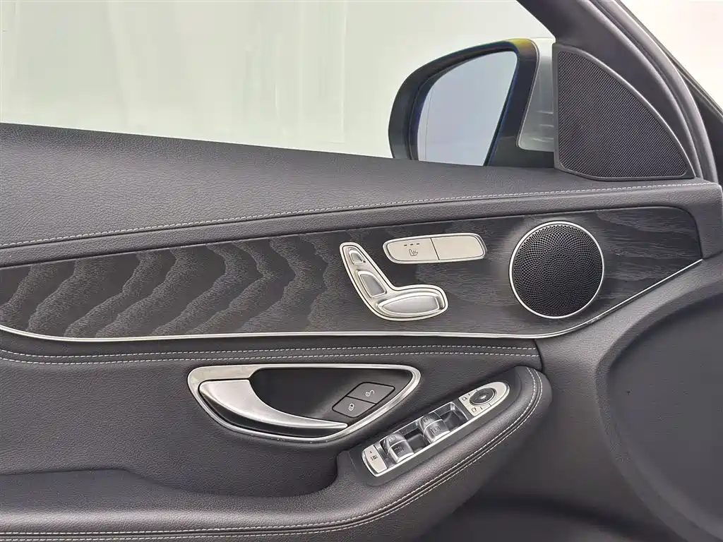 Mercedes-Benz C-Class 2016 — фото 14