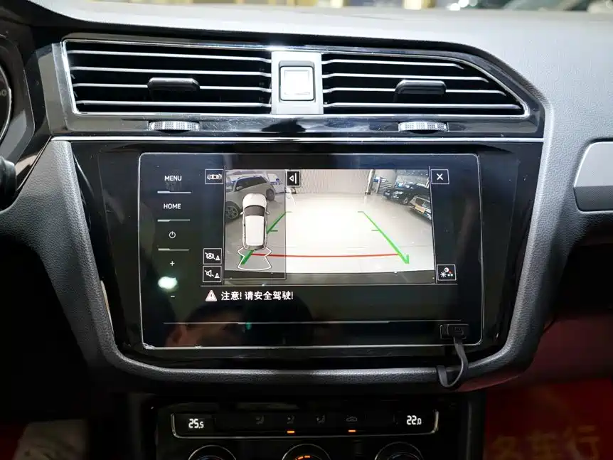Volkswagen Tiguan L 2020 — фото 13