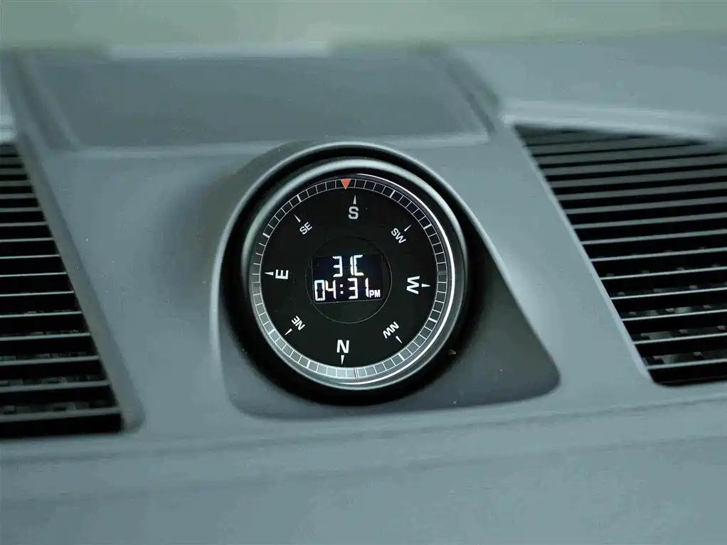 Porsche Cayenne 2021 — фото 18