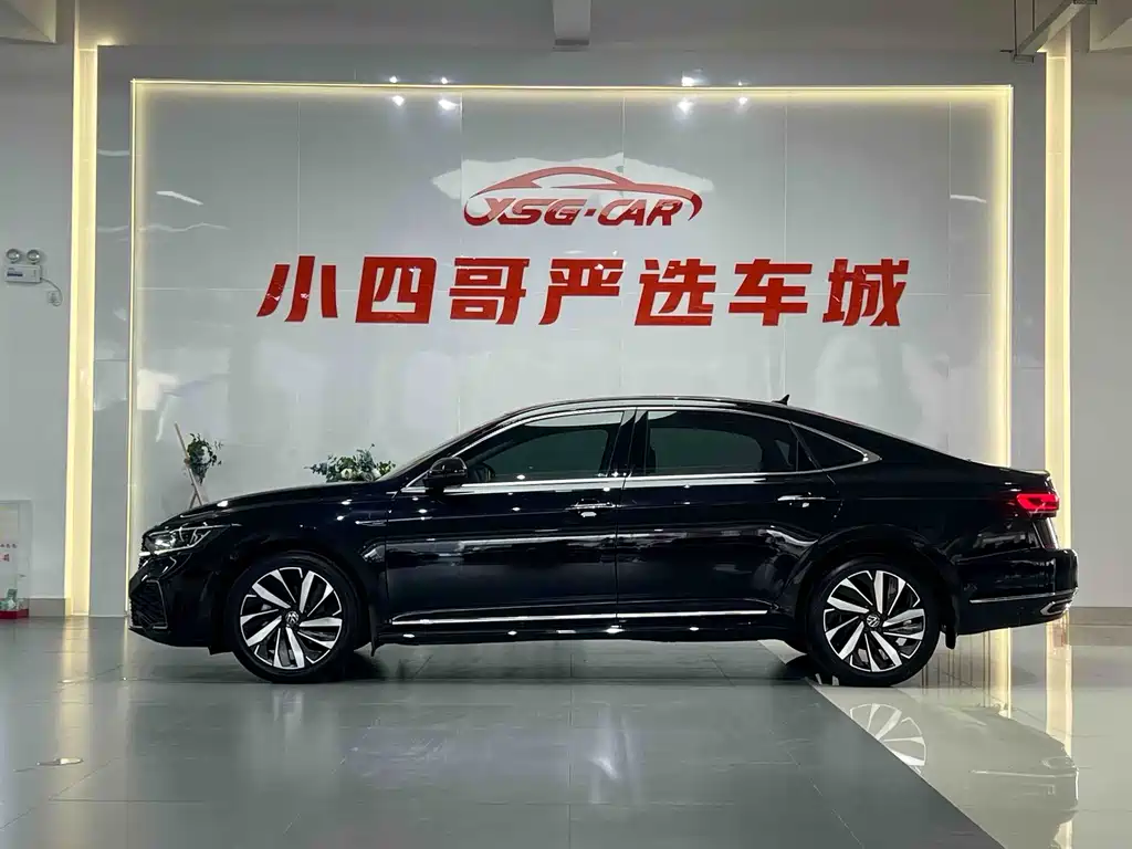 Volkswagen Passat 2022
