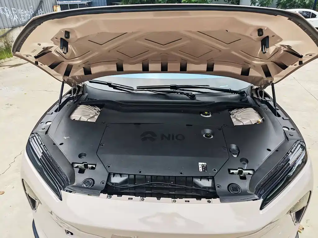 NIO ET5 2023