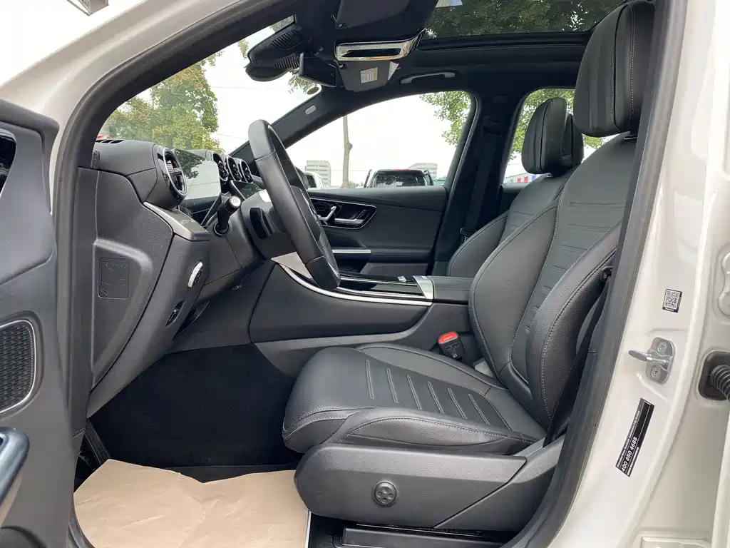 Mercedes-Benz GLC 2023 — фото 14