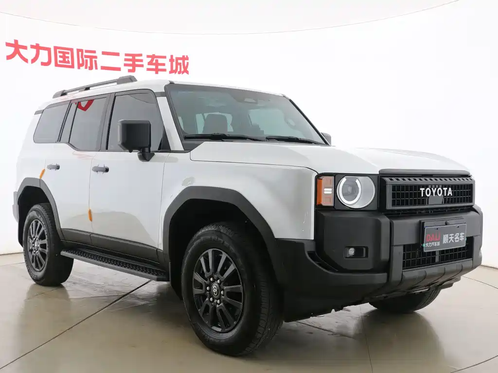 Toyota Prado 2024