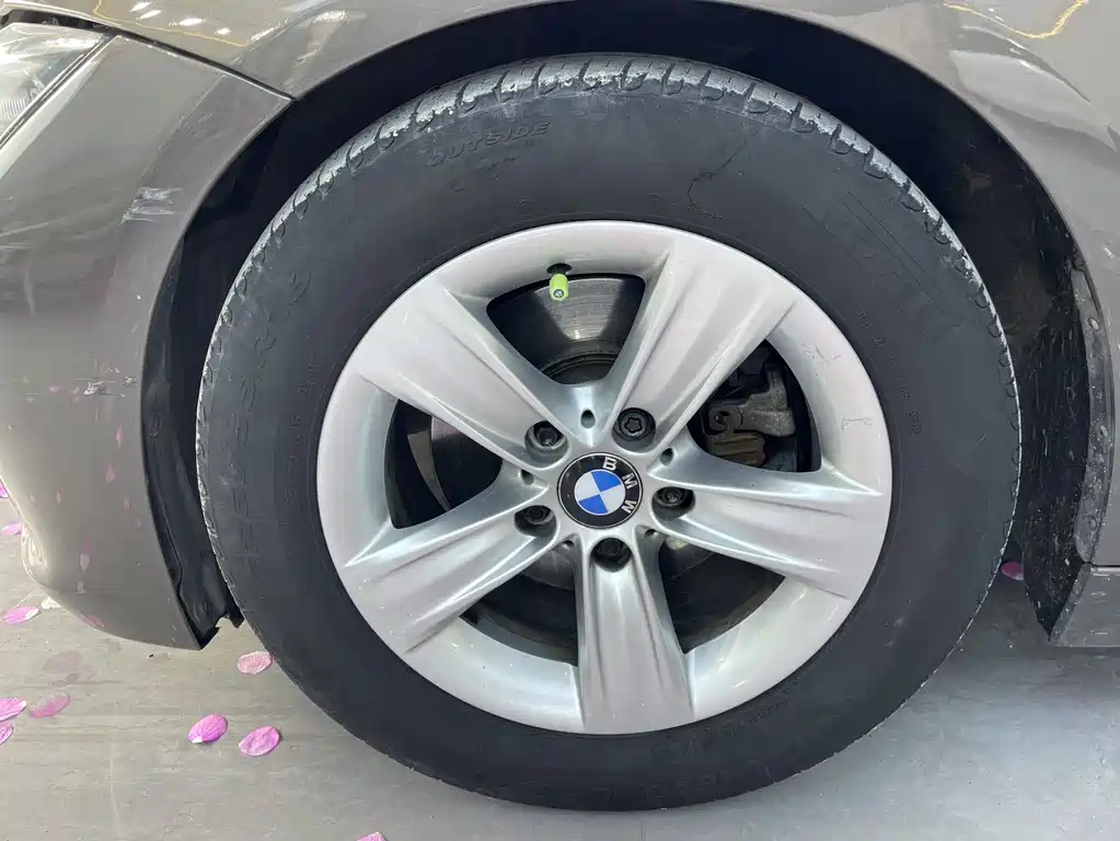 BMW 3 Series 2013