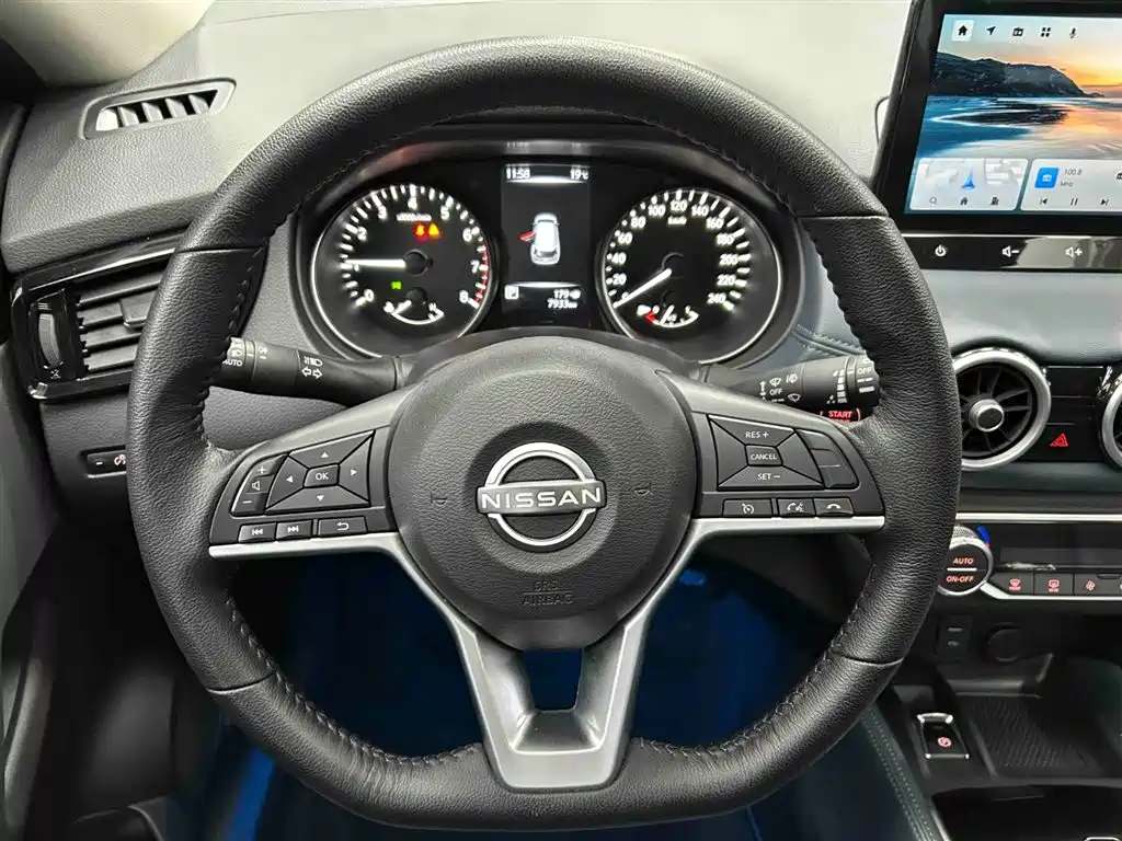Nissan X-Trail 2025
