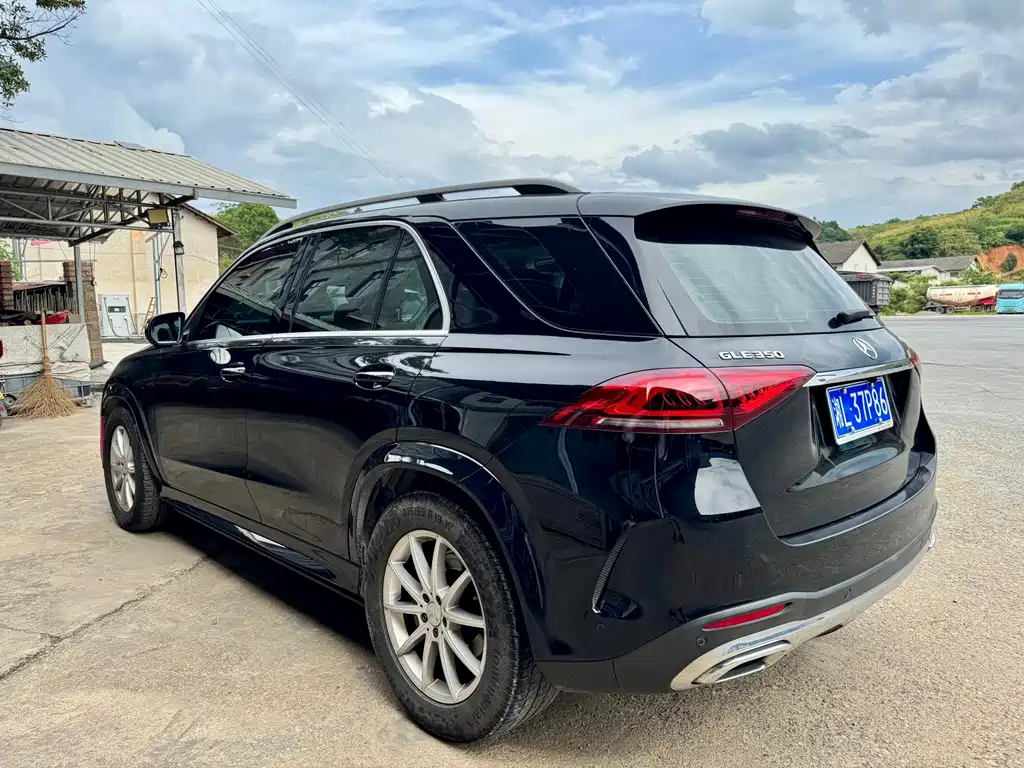 Mercedes-Benz GLE 2020 — фото 12