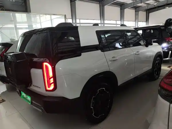 BAIC BJ30 2025