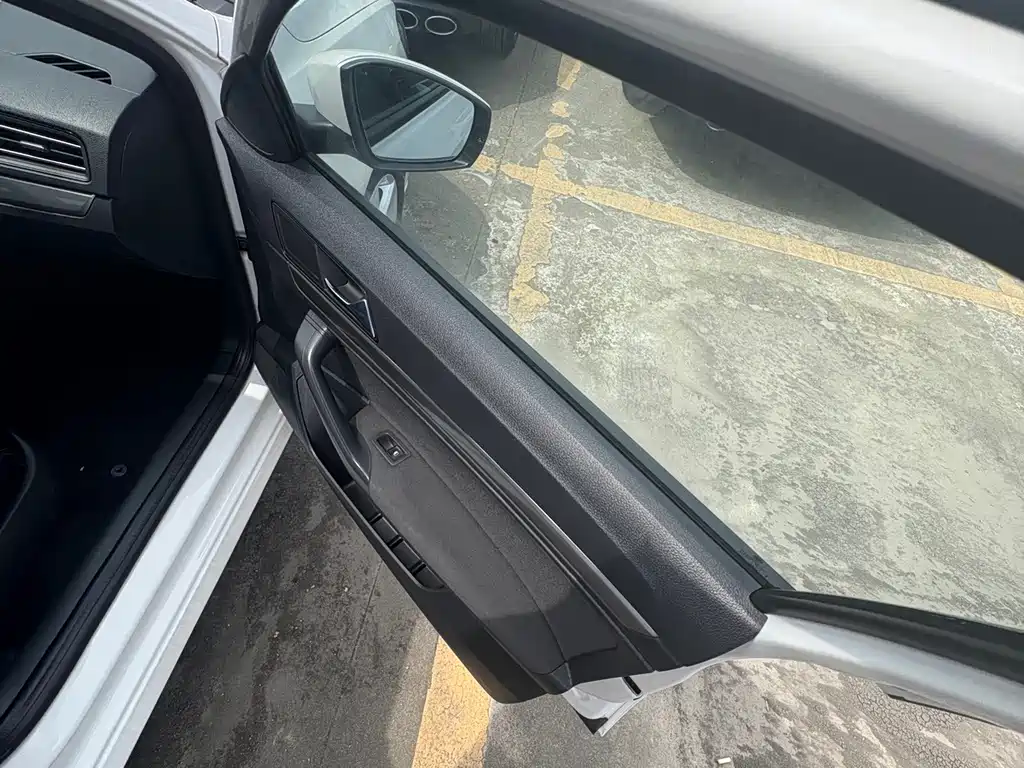 Volkswagen Lavida 2023