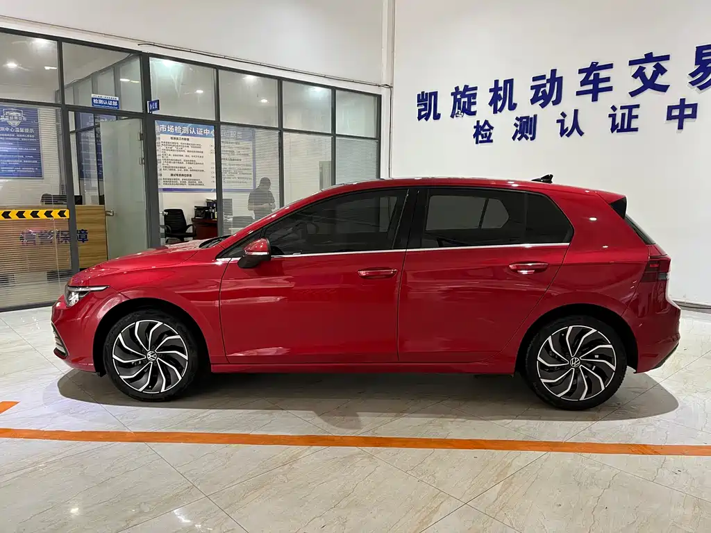 Volkswagen Golf 2022