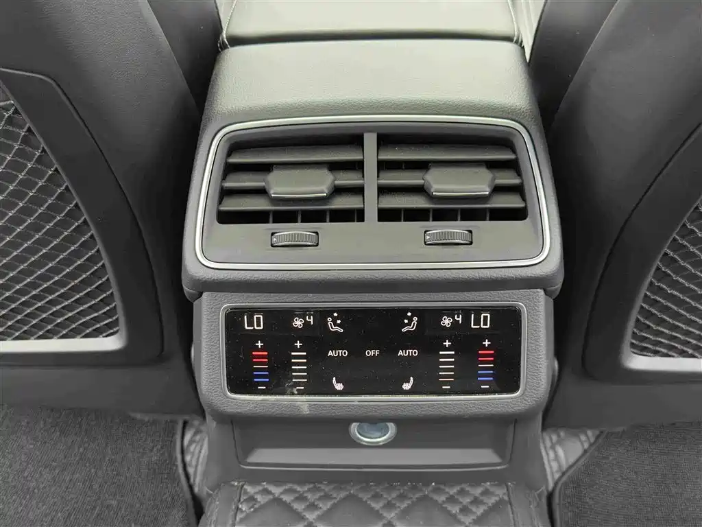 Audi A6L 2022 — фото 14