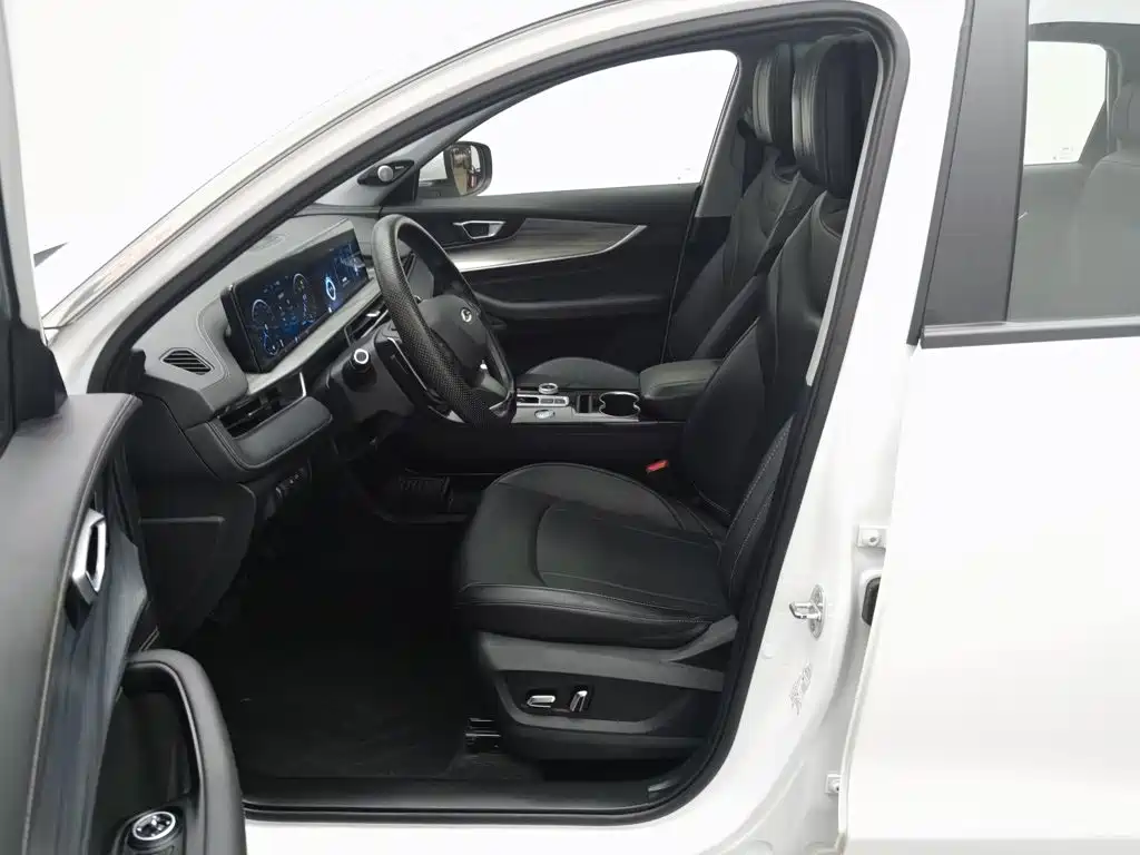 Chery Tiggo 8 PLUS 2022 — фото 10