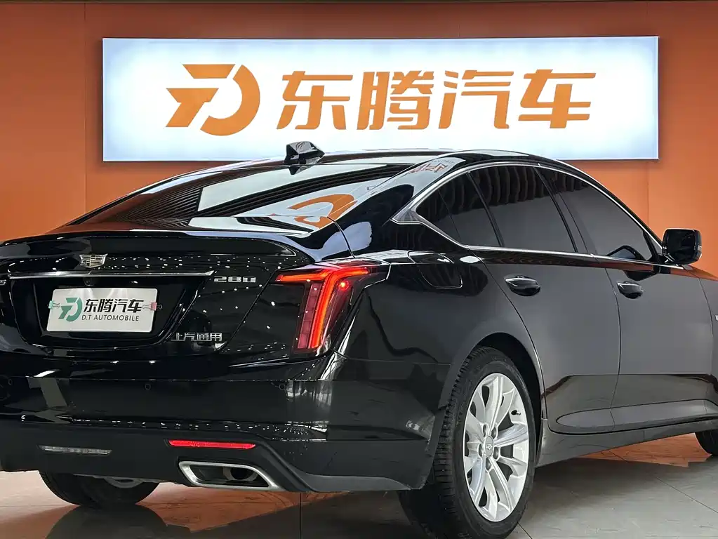 Cadillac CT5 2025 — фото 6