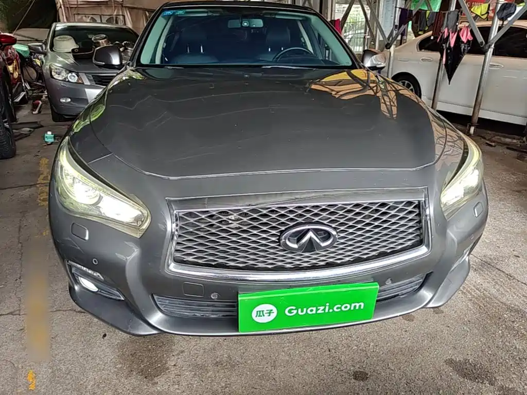 Infiniti Q50L 2015 — фото 3