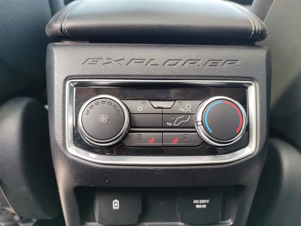 Ford Explorer 2021 — фото 11