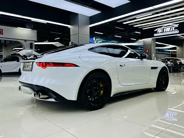 Jaguar F-TYPE 2017