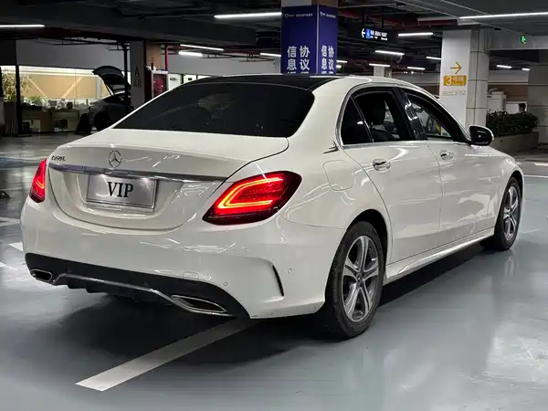 Mercedes-Benz C-Class 2019
