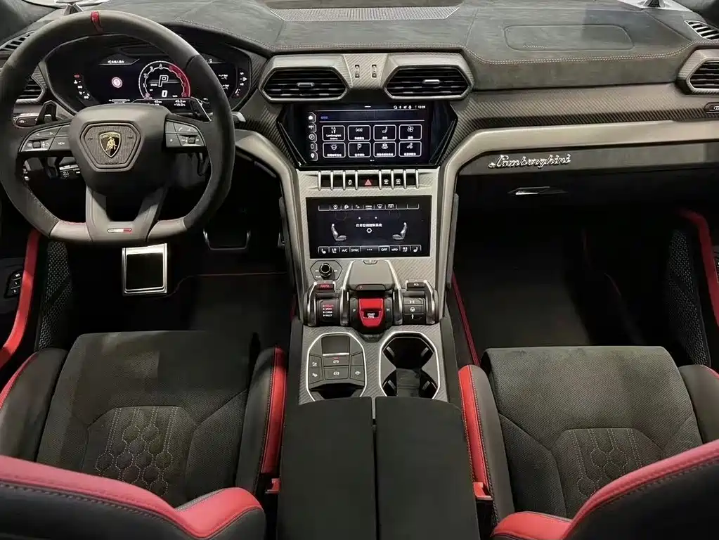 Lamborghini Urus 2023 — фото 3