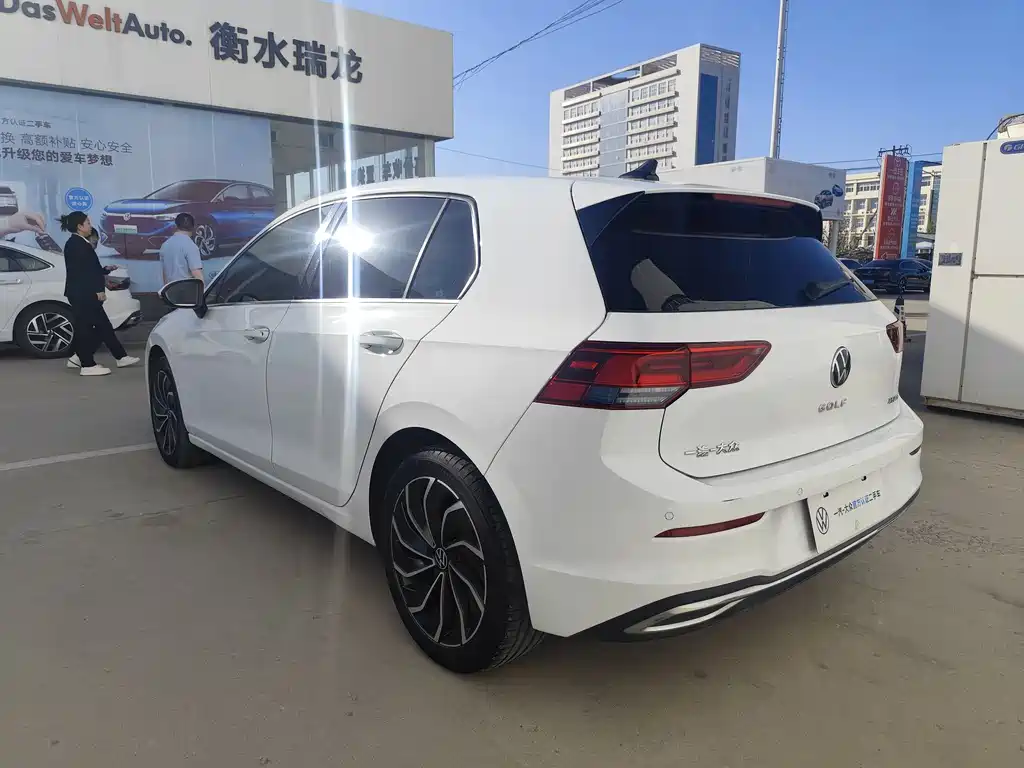 Volkswagen Golf 2022