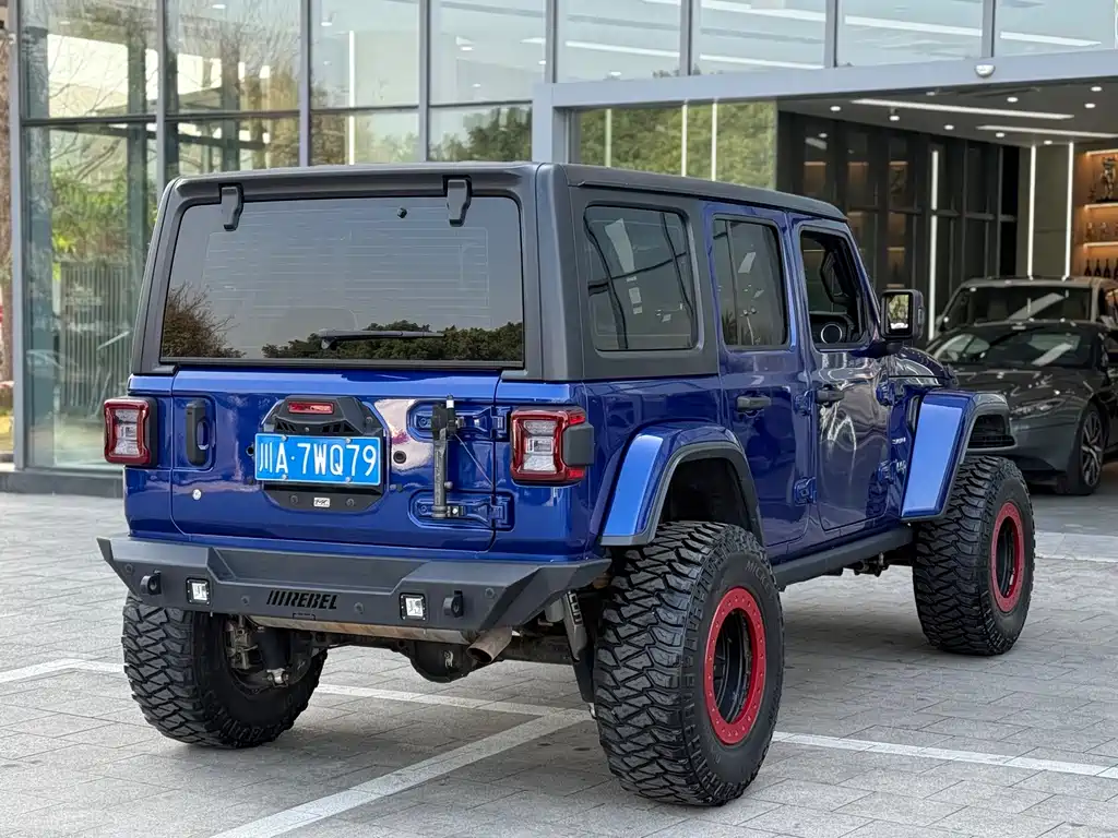 Jeep Wrangler 2019 — фото 13