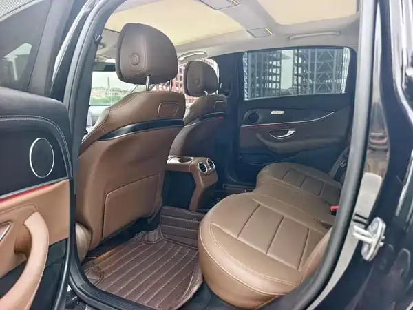Mercedes-Benz E-Class 2017