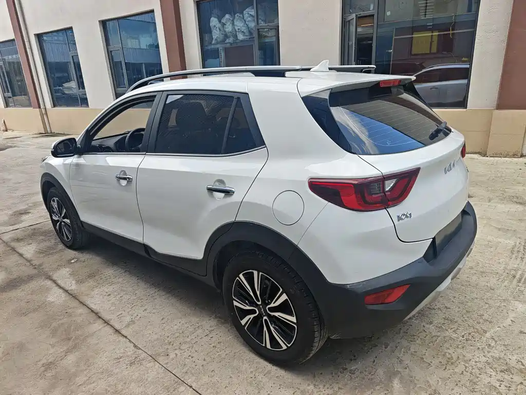 Kia KX1 2021
