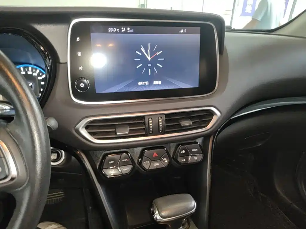 GAC Motor Trumpchi GS4 2018 — фото 20