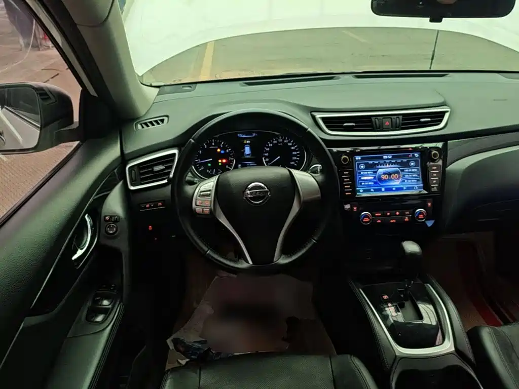 Nissan X-Trail 2015 — фото 11