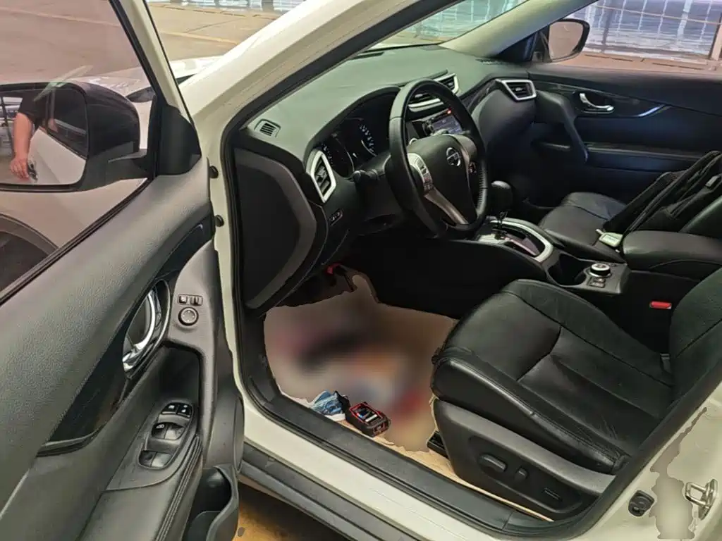 Nissan X-Trail 2015 — фото 16