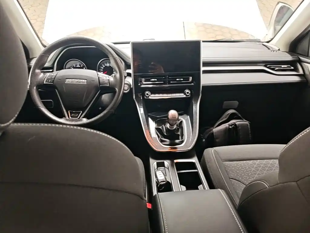 Haval M6 2021 — фото 10