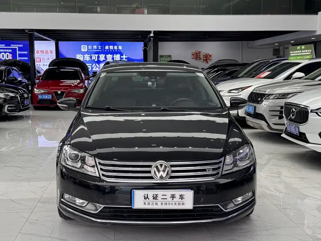Volkswagen Magotan 2012
