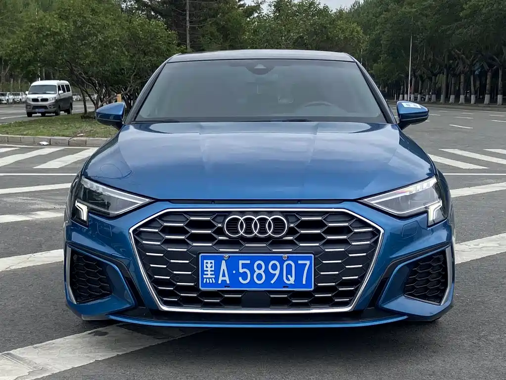 Audi A3 2022 — фото 3
