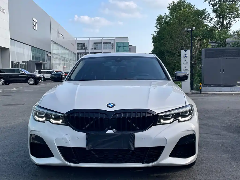 BMW 3 Series 2020