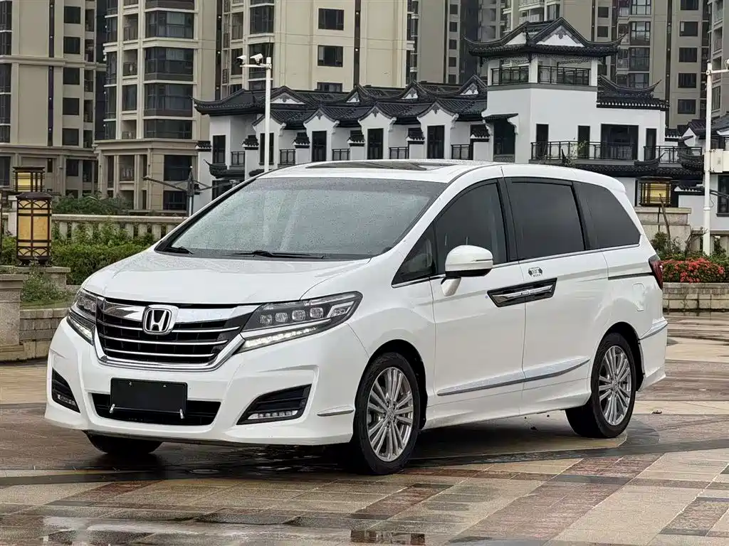Honda Elysion 2016