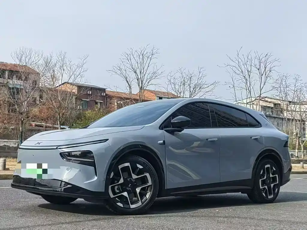 XPeng G7 2025