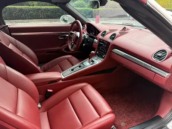 Porsche 718 2020