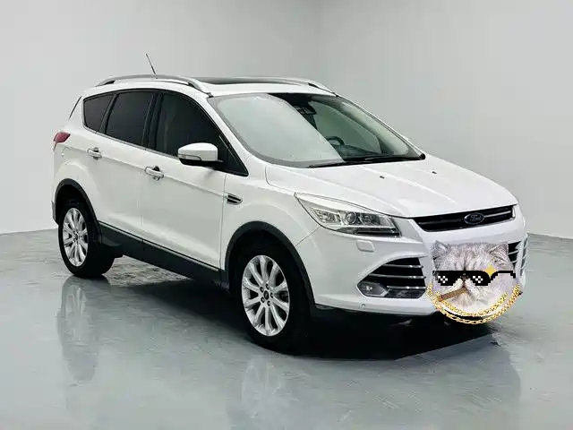 Ford Kuga 2015 — фото 3