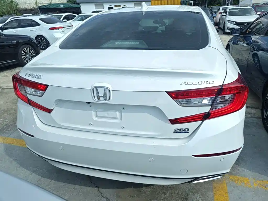 Honda Accord 2021 — фото 6