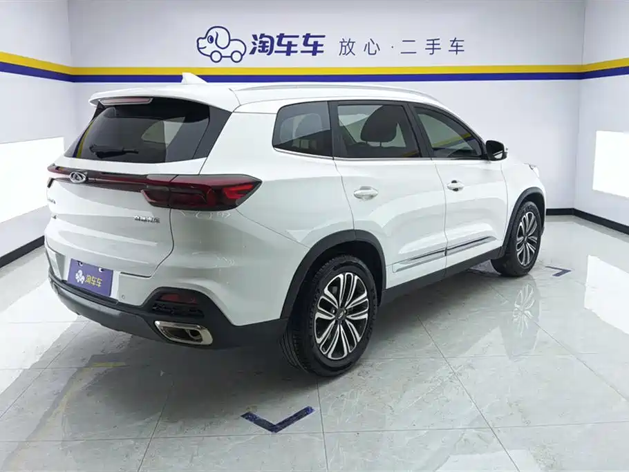 Chery Tiggo 8 2019 — фото 3