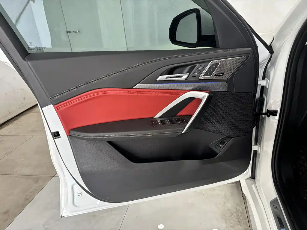 BMW X1 2024 — фото 11