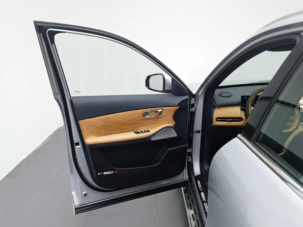 Geely Galaxy Starship 7 2025 — фото 8