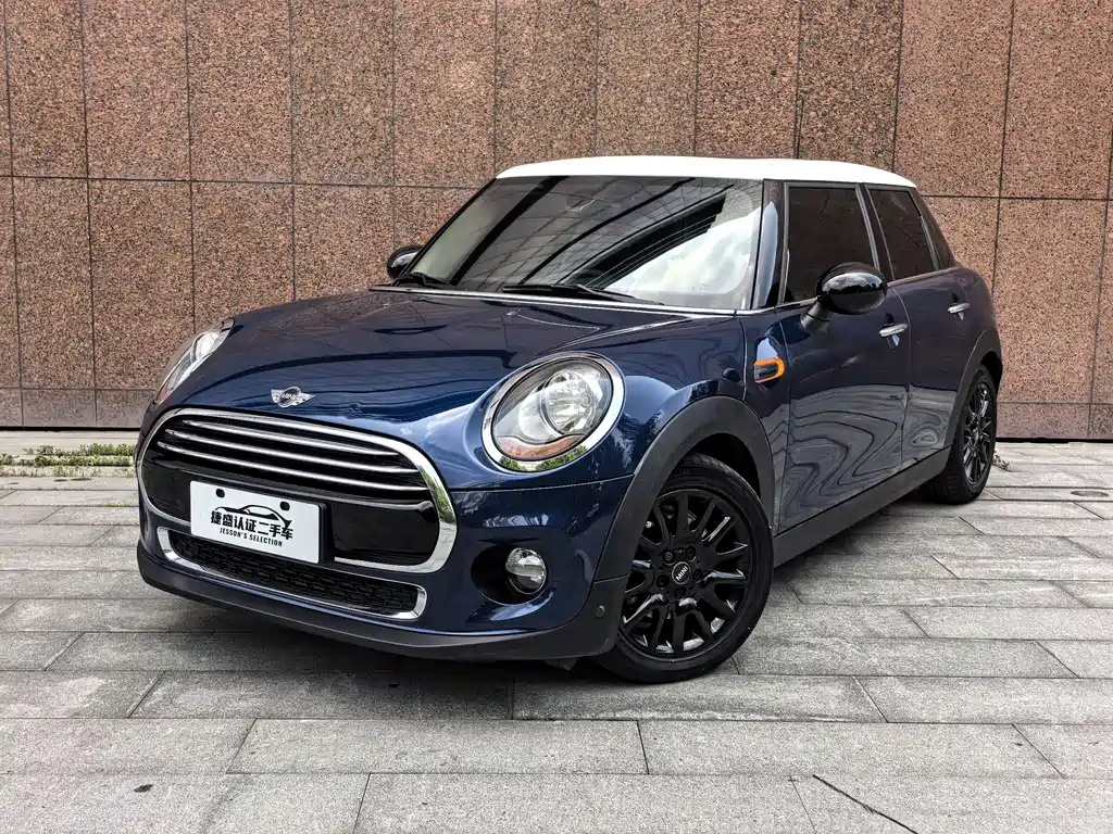 MINI Mini 2018