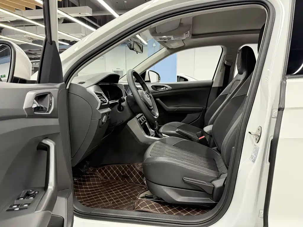 Volkswagen T-Cross 2022 — фото 17